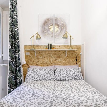 Pied-A-Terre Domusuite Rhome Colosseo Ρώμη Εξωτερικό φωτογραφία