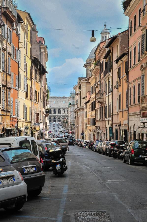 Pied-A-Terre Domusuite Rhome Colosseo Ρώμη Δωμάτιο φωτογραφία
