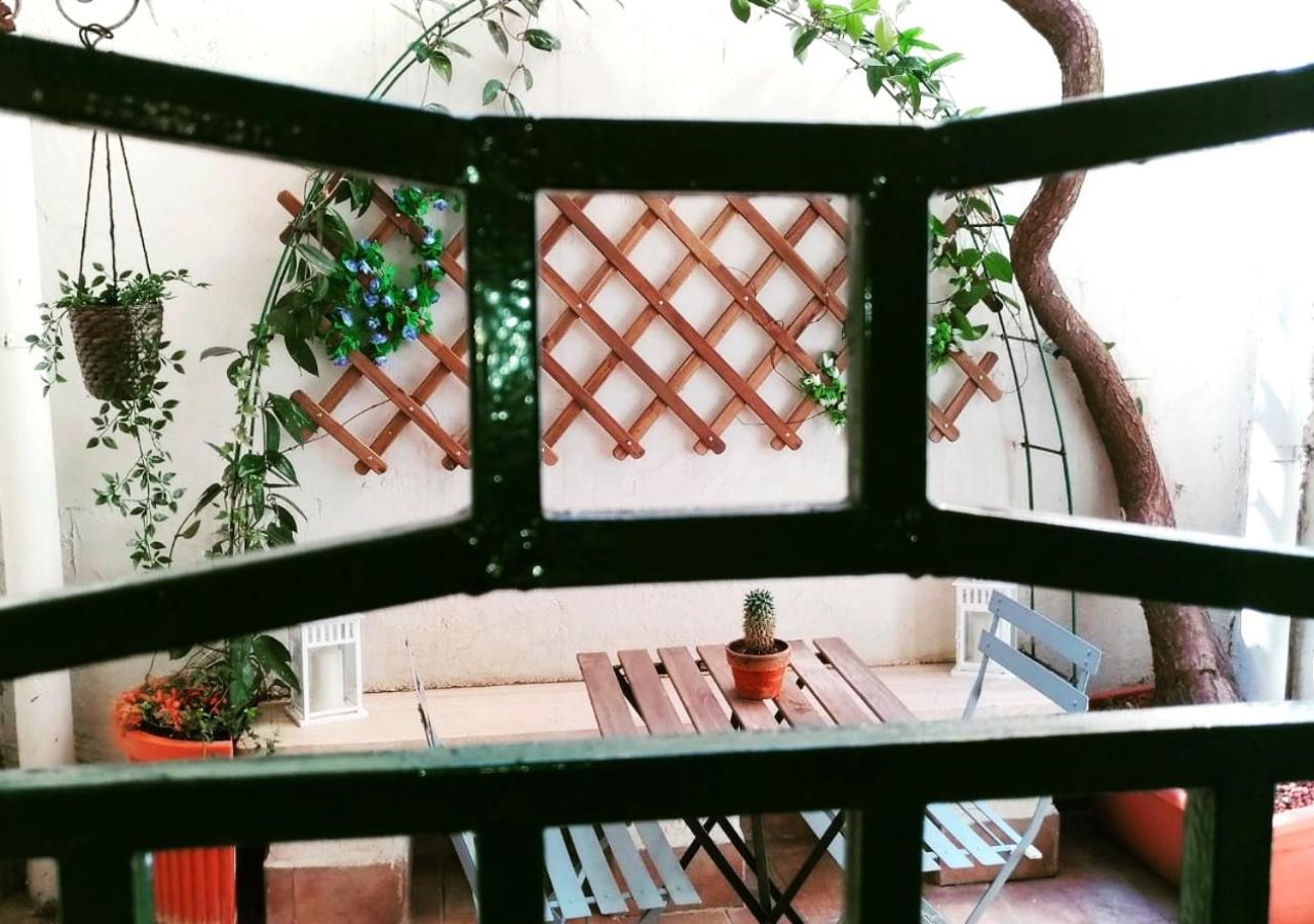 Pied-A-Terre Domusuite Rhome Colosseo Ρώμη Εξωτερικό φωτογραφία
