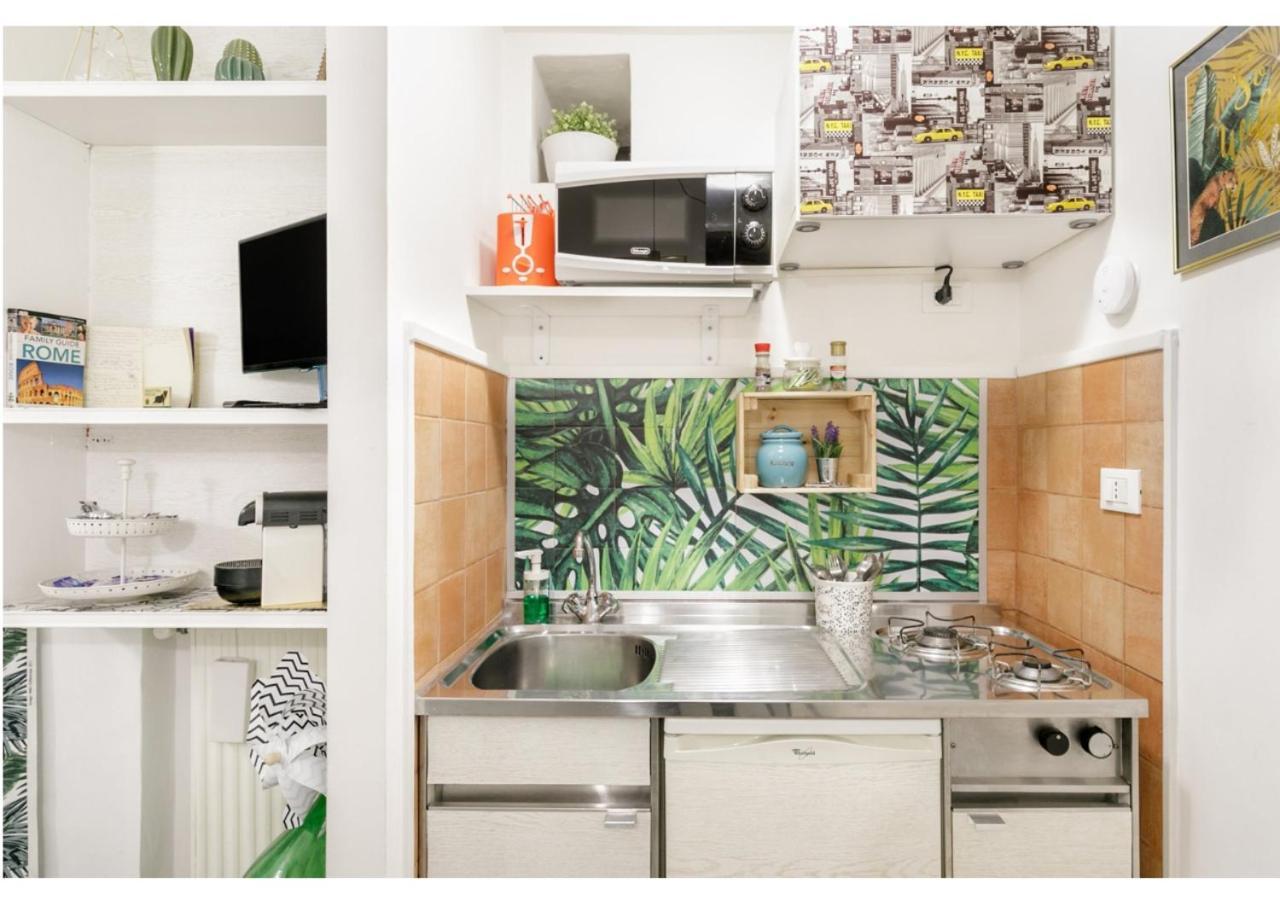 Pied-A-Terre Domusuite Rhome Colosseo Ρώμη Εξωτερικό φωτογραφία