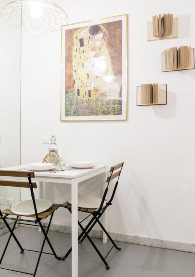 Pied-A-Terre Domusuite Rhome Colosseo Ρώμη Εξωτερικό φωτογραφία